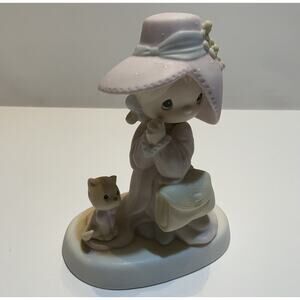 Vintage Precious Moments” To A Very Special Mom” E2824, Excellent Condition